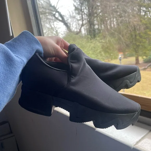 Chunky black WES 1 iRi shoes - Picture 2 of 5